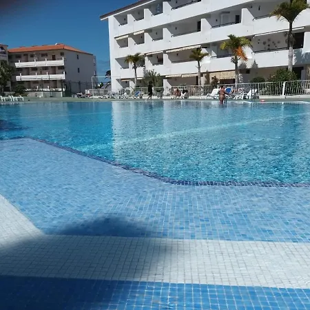 Apartment With Large Terrace In Summerland Los Cristianos (Tenerife)