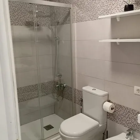 Apartamento With Large Terrace In Summerland